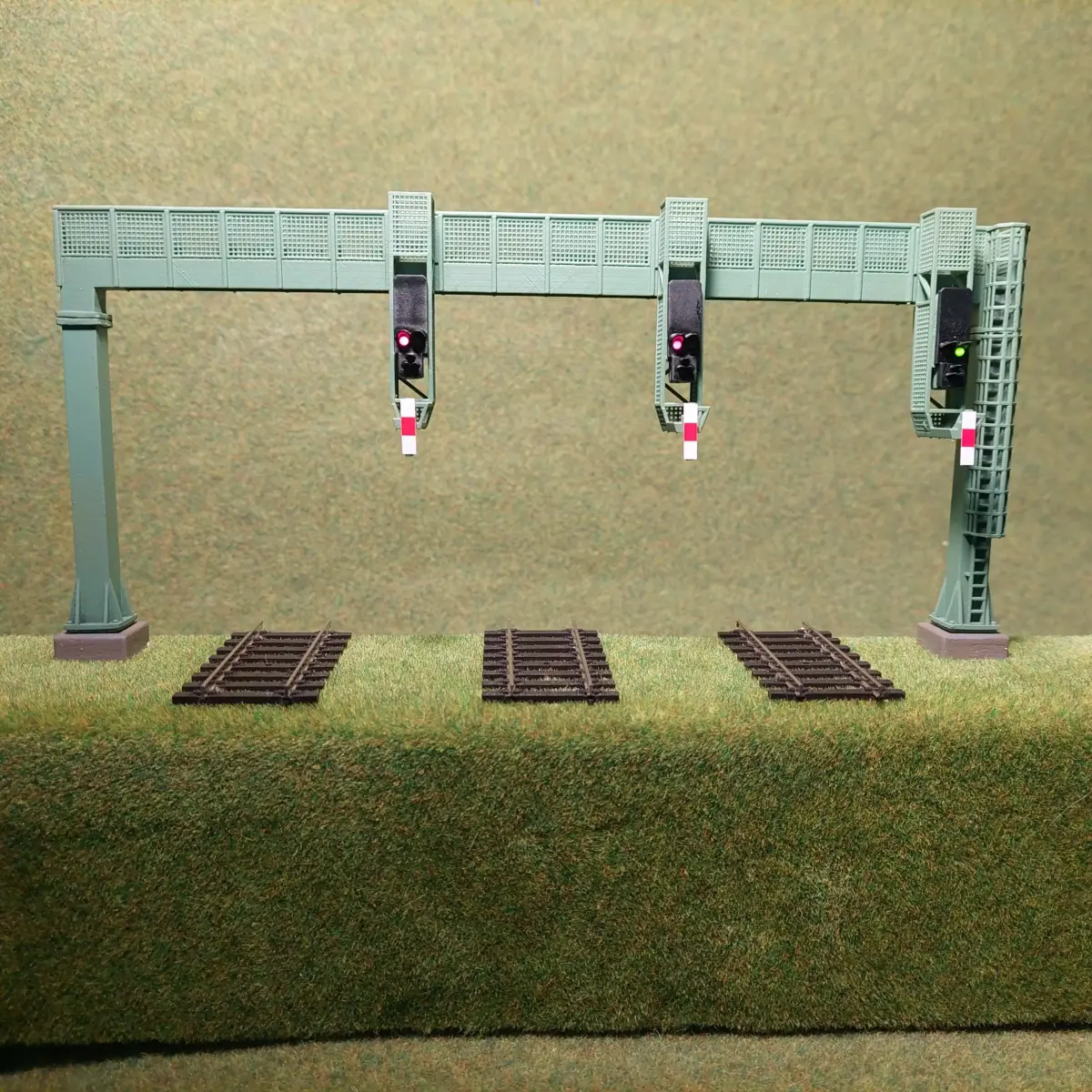 Deutsche Bahn Triple Signal Bridge 1-87 resin 3D print model