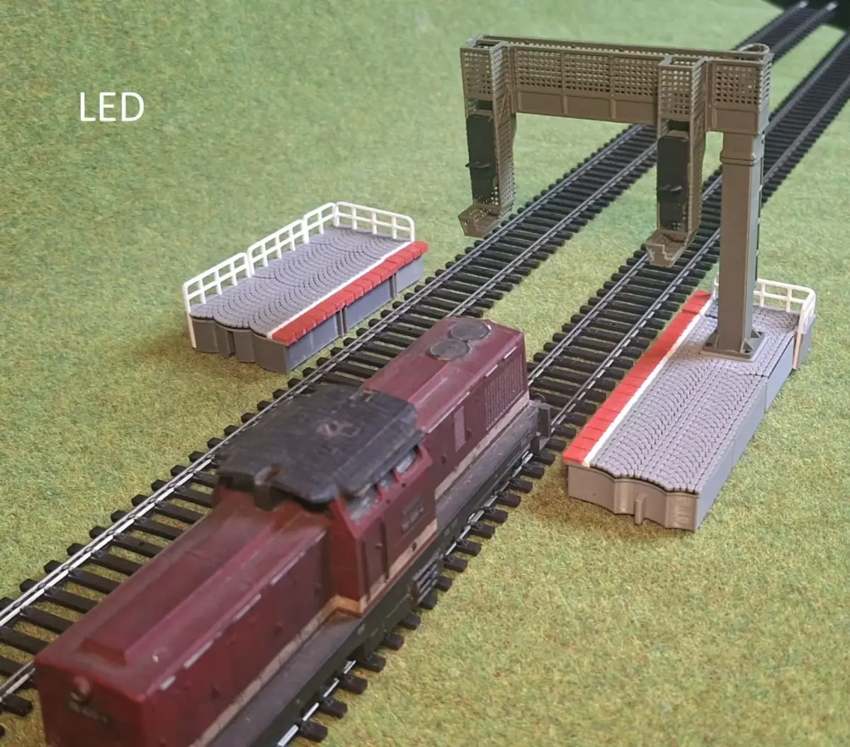 Deutsche Bahn Double Signal Bridge Mod2 1-87 FDM color 3D print model