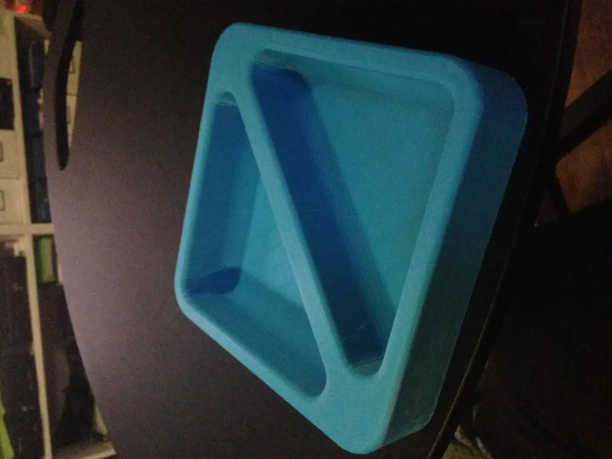 Double-Chamber Pet Bowl Free 3D print model