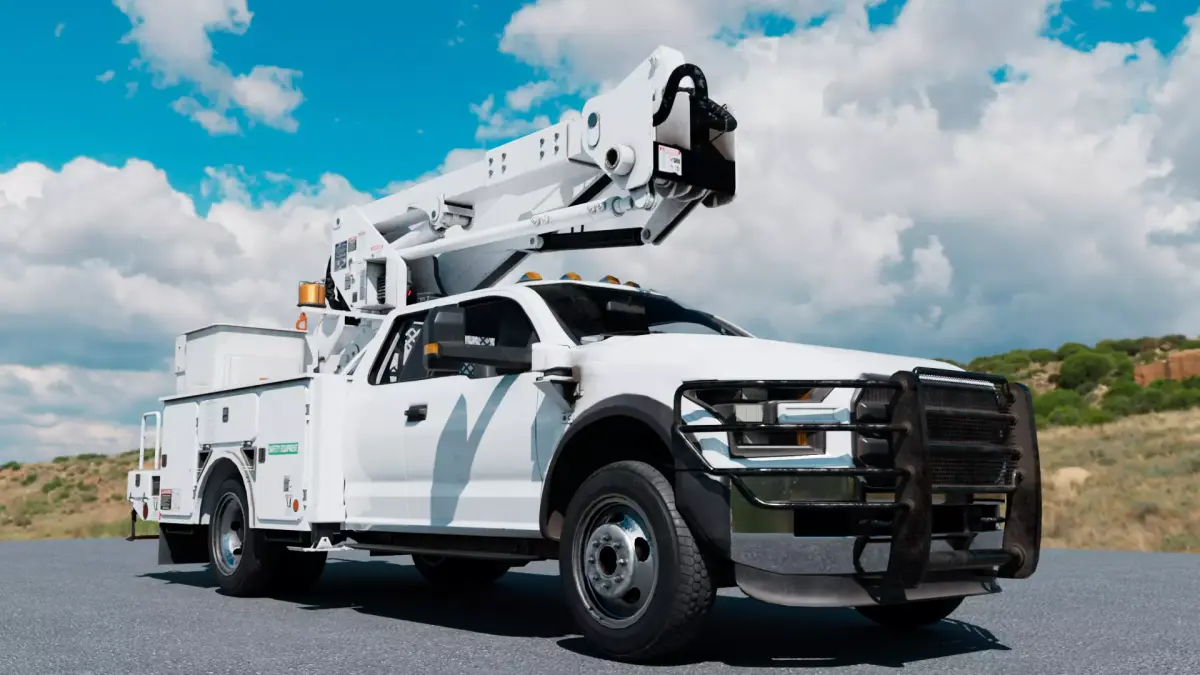 Bucket Truck Low-poly 3D model by PhilRivera