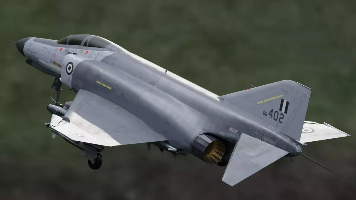 F4 Phantom 2 -Grey Texture-Fully Rigged-Changeble Decal -Texts Low-poly 3D model