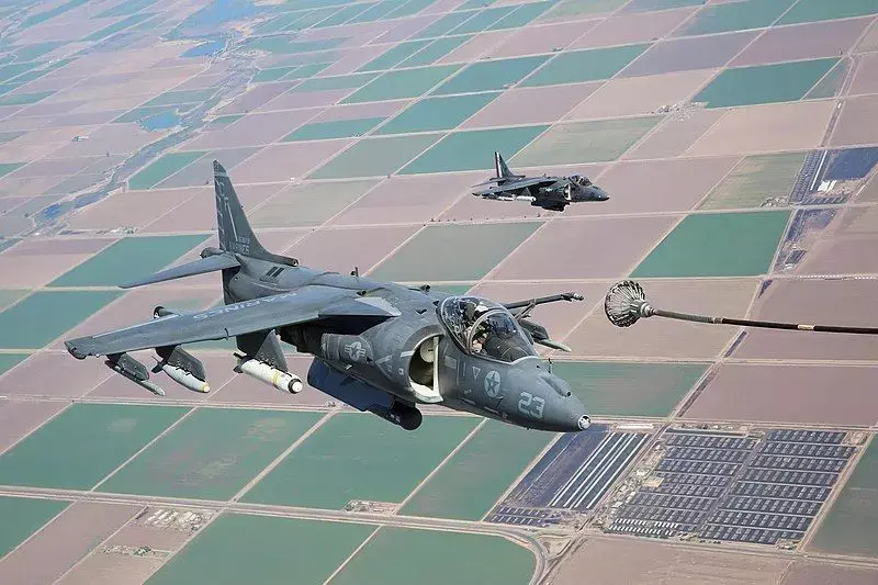 McDonnell Douglas AV-8B Harrier II 3D model