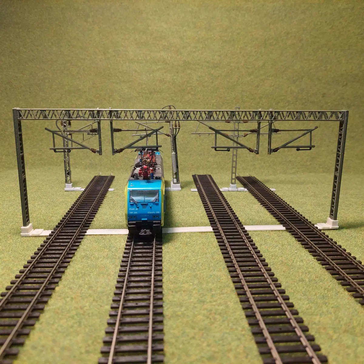 Catenery Gantry Four Track Wide 1-87 FDM 3D print model