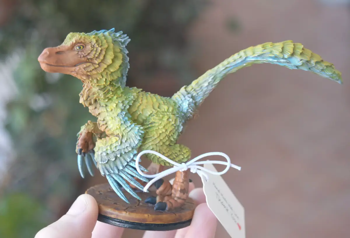 Chibi feathered velociraptor STL for printing 3D model