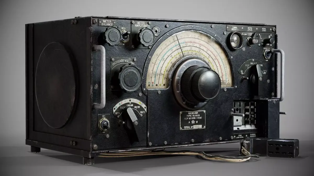 Military radio receiver R-1155 Low-poly 3D model