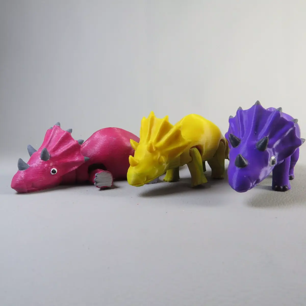 ARTICULATED PRINT-IN-PLACE CUTE TRICERATOPS DINOSAUR 3D print model