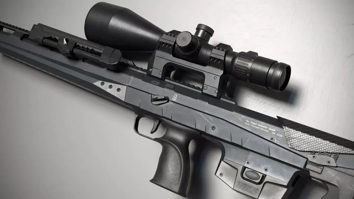 TTS Xceed sniper rifle Low-poly 3D model