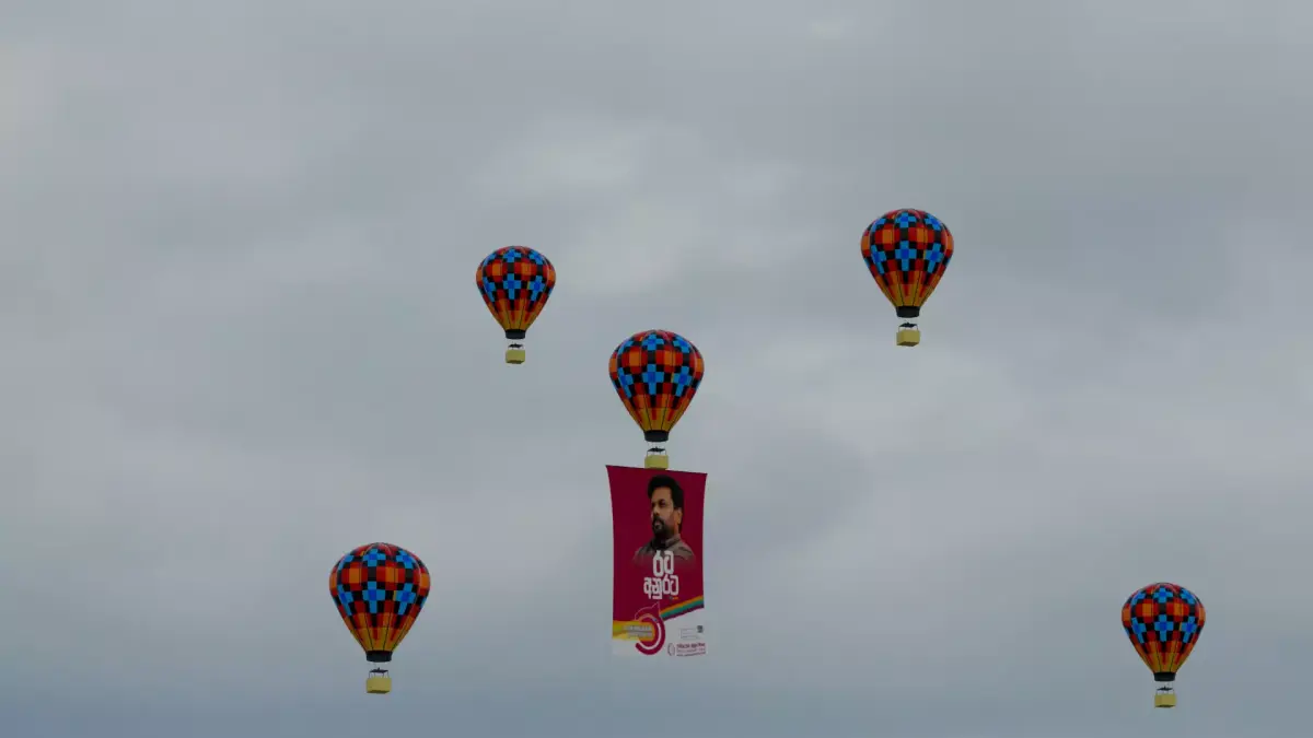 Realistic 3D Hot Air Balloon Model Games and Visualizations Free low-poly 3D model