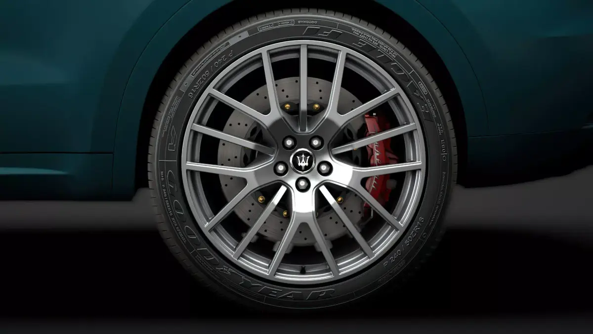Maserati Levante GranLusso 2020 wheel 3D model