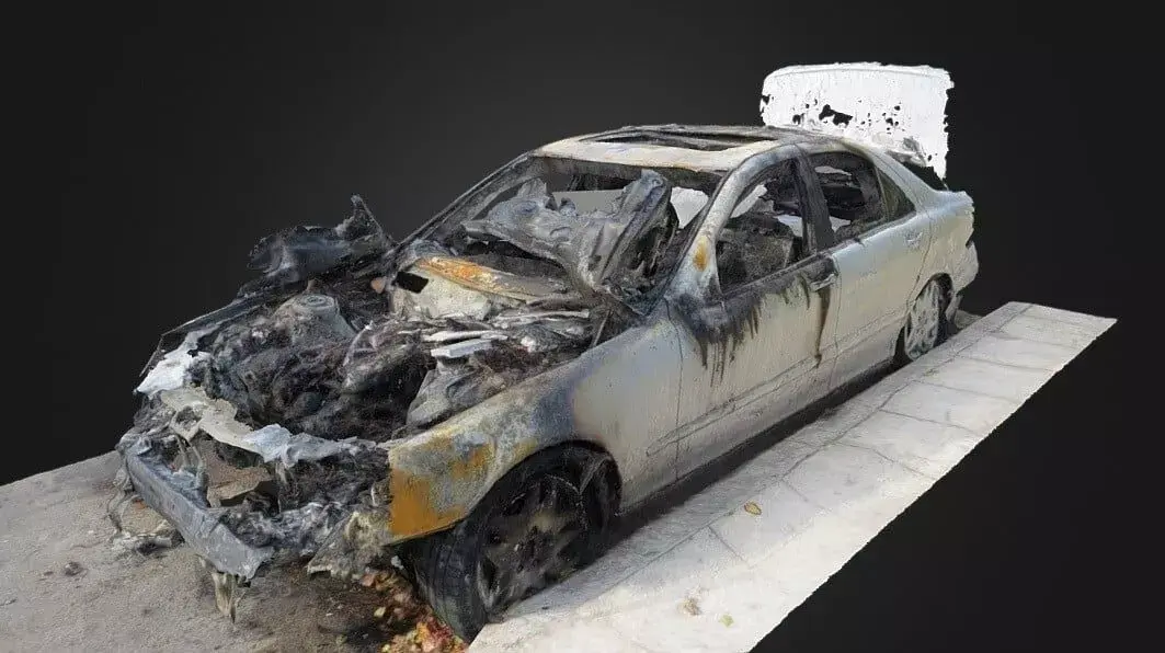 Destroyed Mercedes Photogrammetry Free 3D model