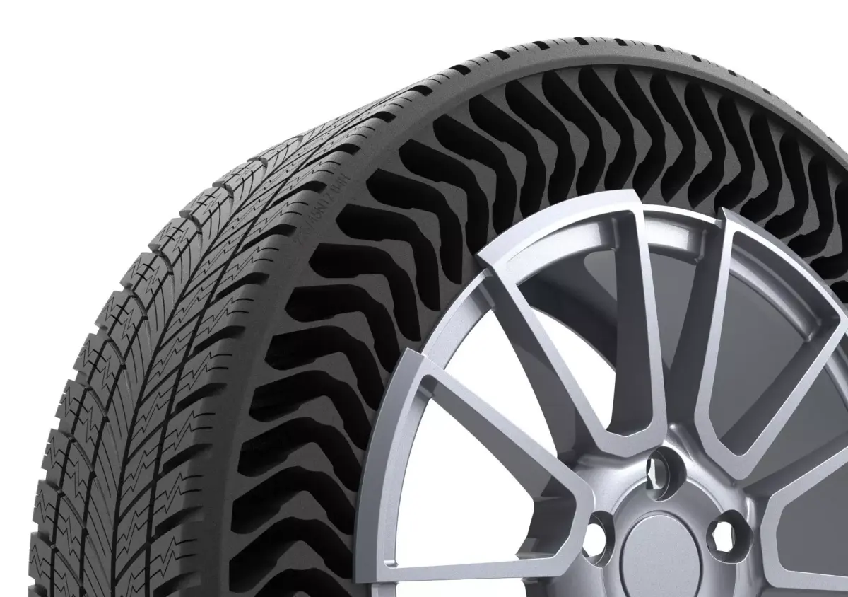 Michelin Uptis Prototype 3D model