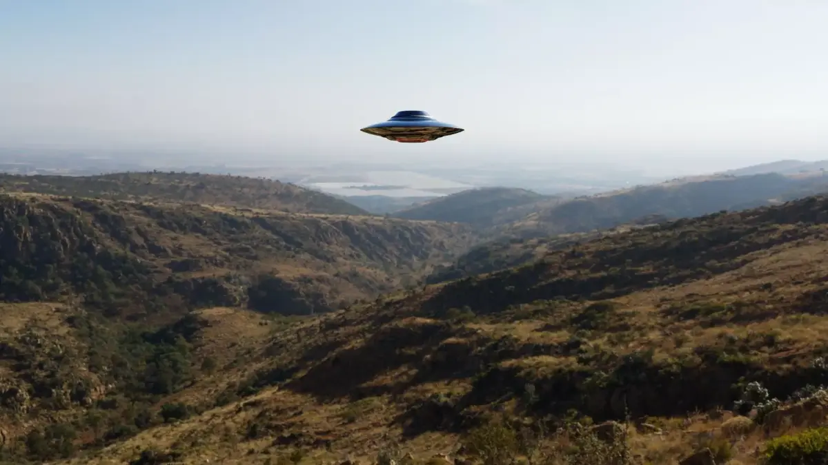 Bob Lazar UFO Flying Saucer Low-poly 3D model