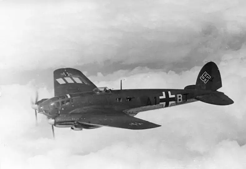 Heinkel He 111 3D model shop