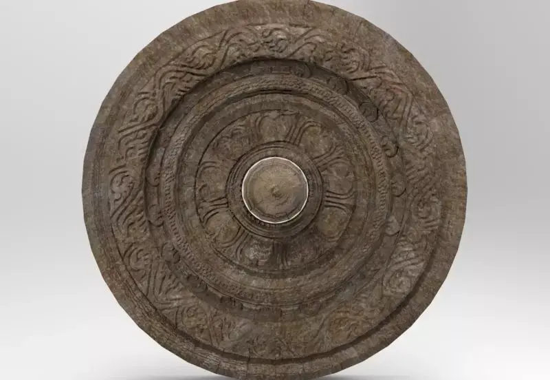 Chariot wheel with sculpting Low-poly 3D model