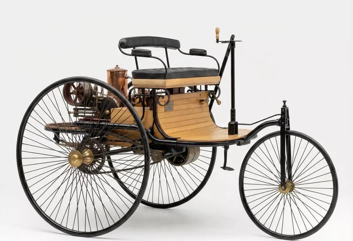 1886 Benz Patent-Motorwagen Low-poly 3D model