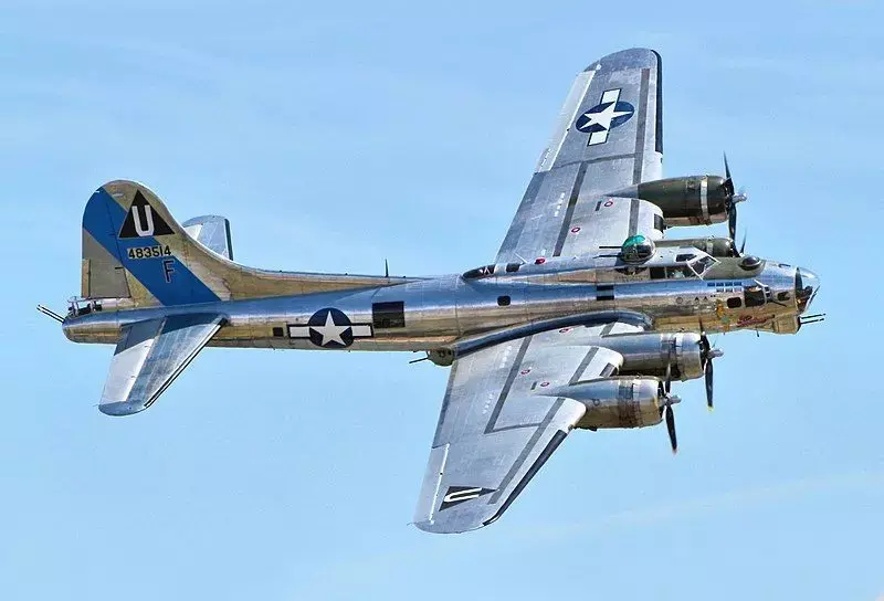 Boeing B-17 Flying Fortress 3D model