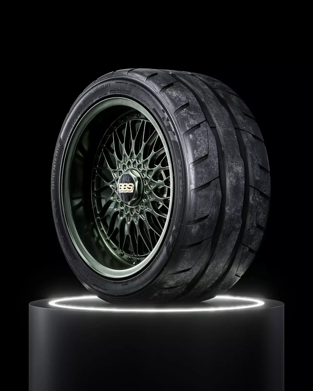 Nitto NT05 285 35 ZR18 101W 3D model