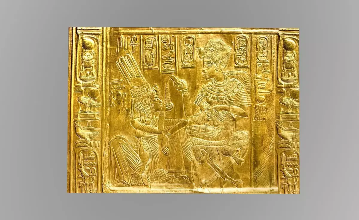 Gold relief of Tutankhamun-Ancient Egypt Low-poly 3D model