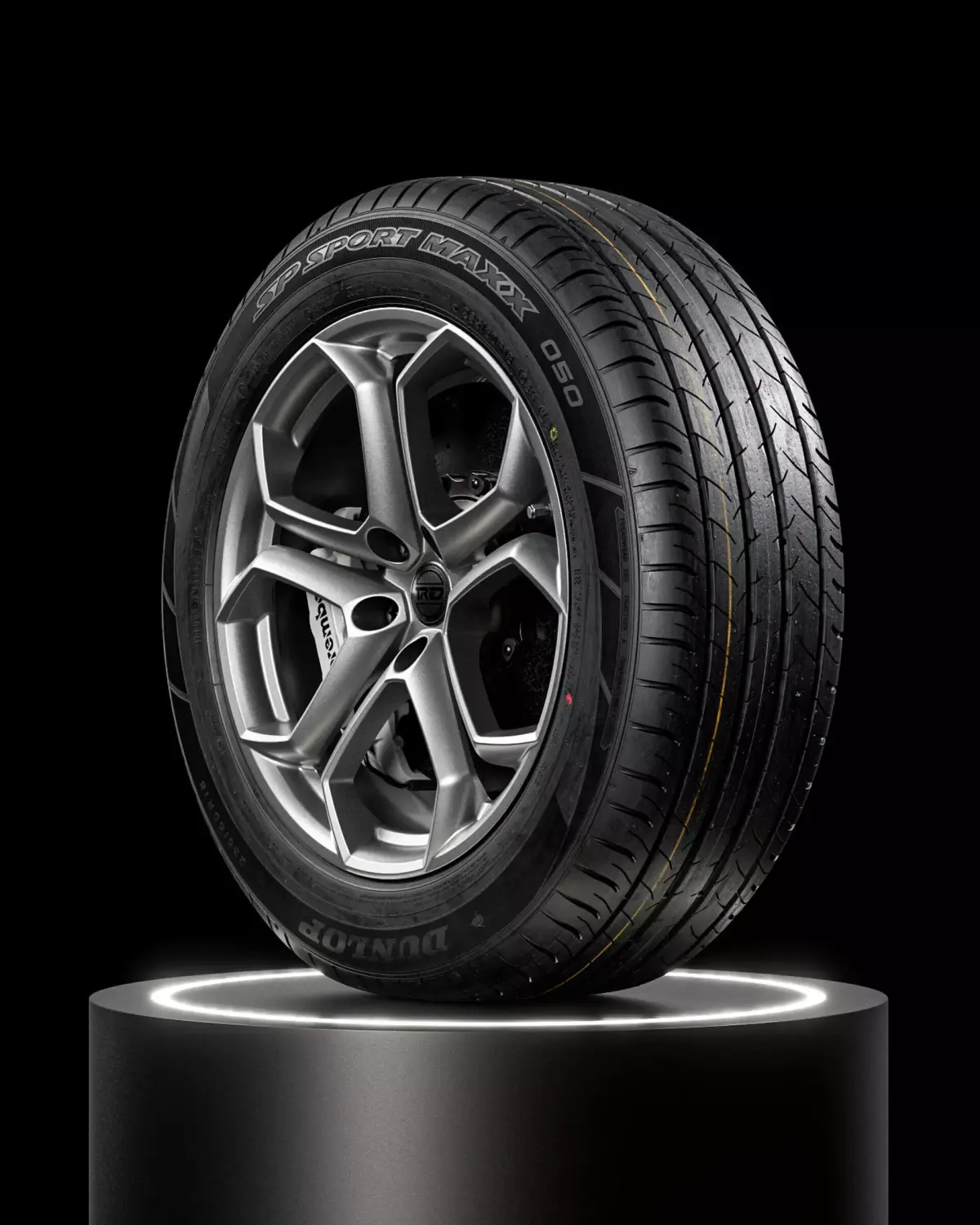 Dunlop SP Sport Maxx 050 235 60 18 103H 3D model