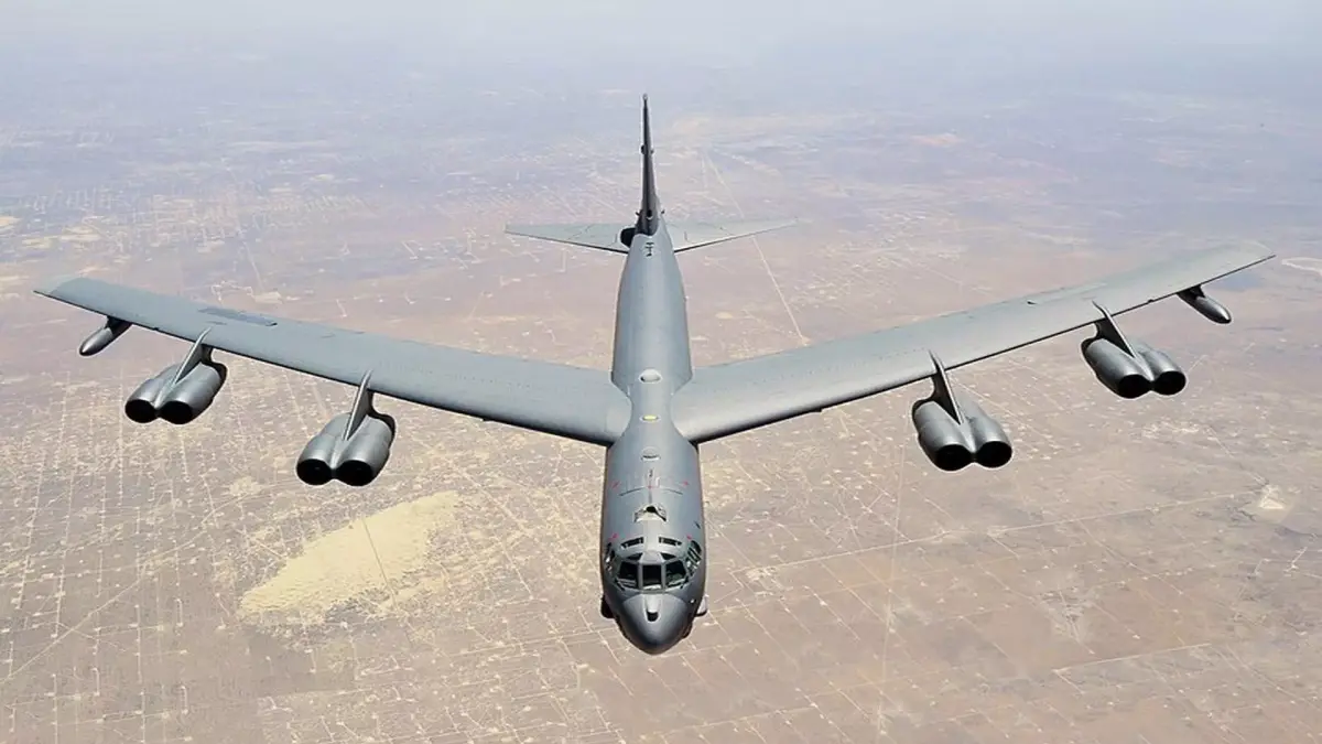Boeing B-52 Stratofortress 3D model 2