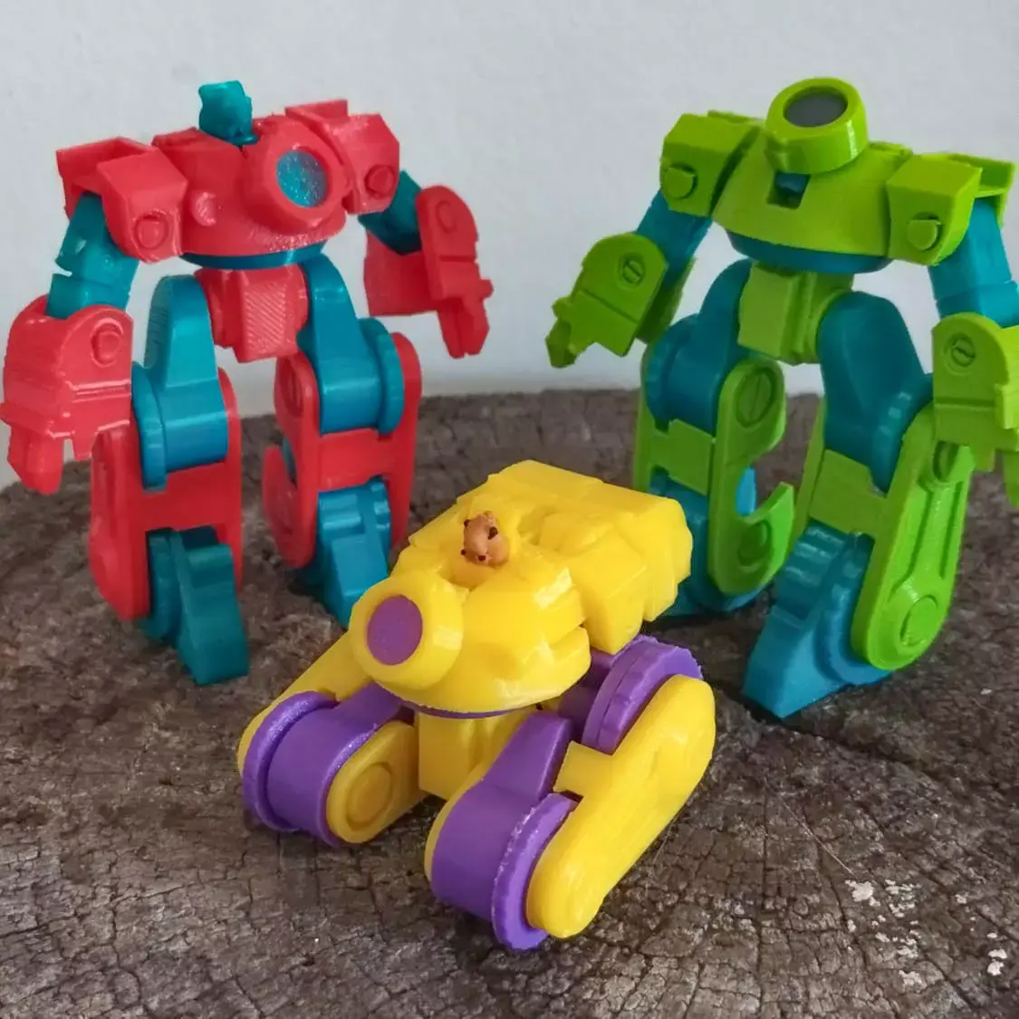 LadyBug Transformable RobotTank  - FREE Free 3D print model