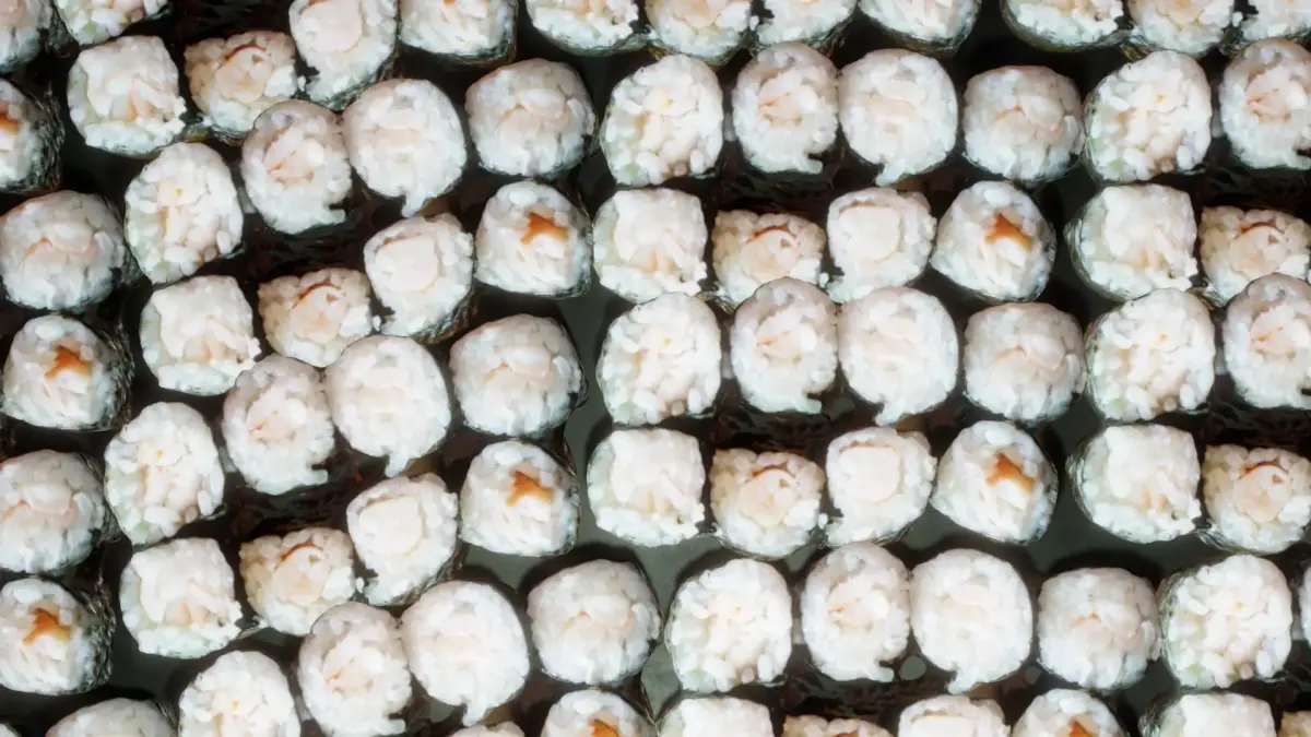 Real 3D scanned Ebi Hosomaki Sushi Roll 3D model
