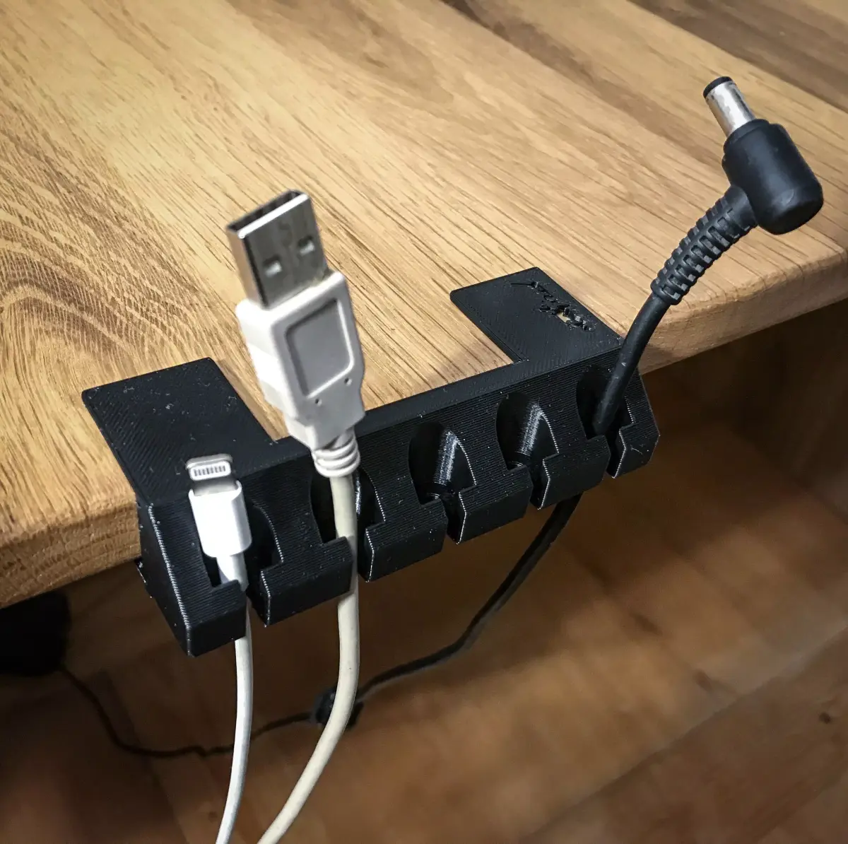 Cable-Holder plastic part 3D print model