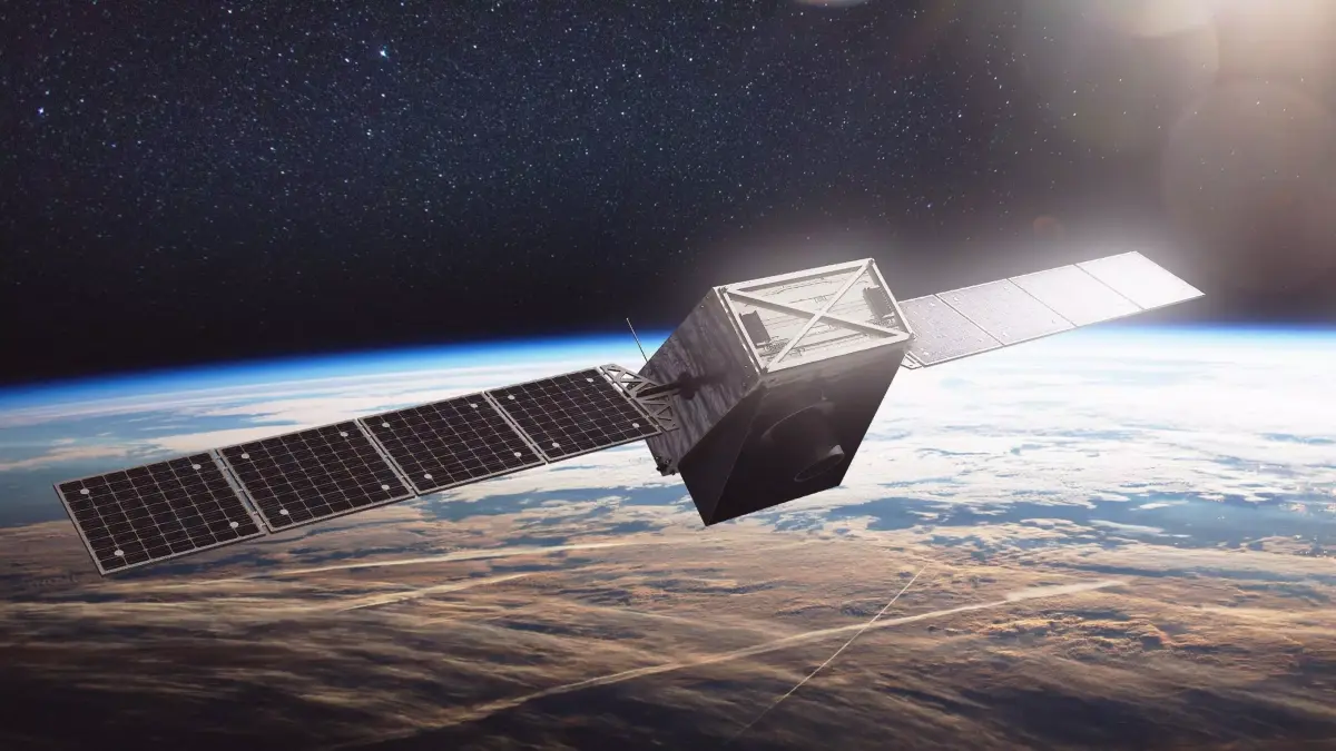 Reconnaissance Satellite Low-poly 3D model