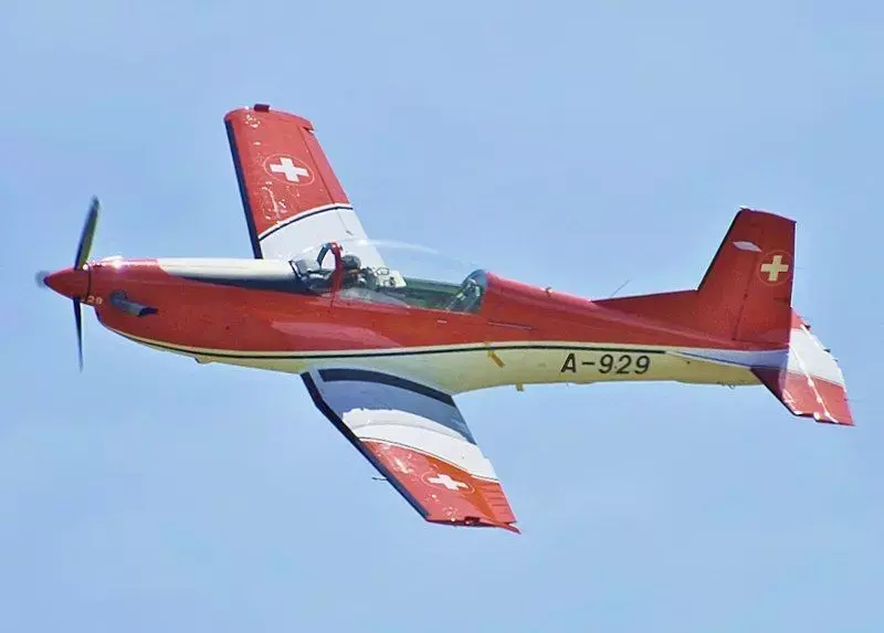 Pilatus PC-7 3D model