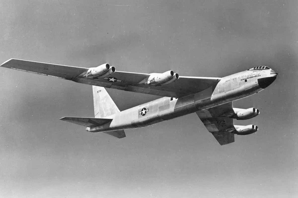 Boeing B-52 Stratofortress 3D model 4