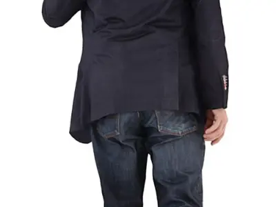 Thomas Posed 022