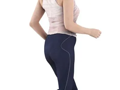 Alexandra Posed 025