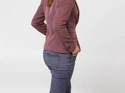 Posed 00179 17