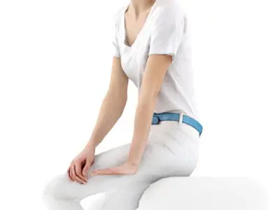 Janna Posed 001
