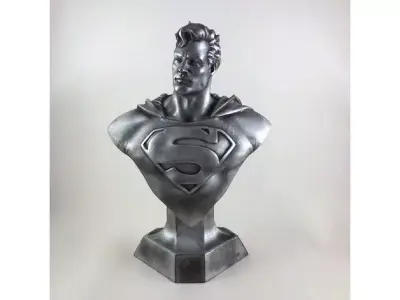Superman bust Low-poly 3D model
