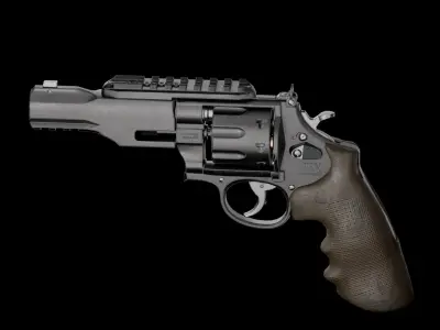 REVOLVER  Low-poly 3D model