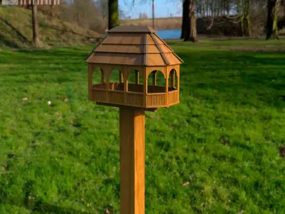 Bird feeder Low-poly 3D model