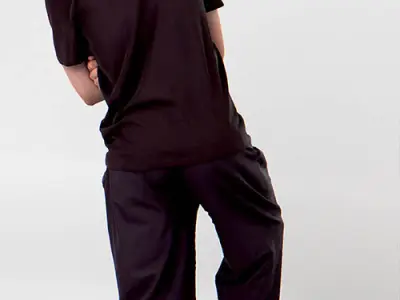 Posed 00204 27