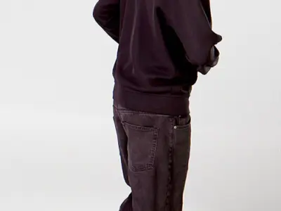 Posed 00210 07