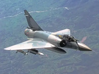 Dassault Mirage 2000 3D model get