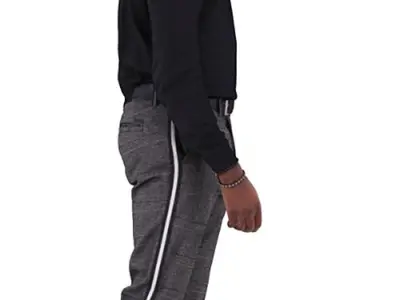 Tyrone Posed 023