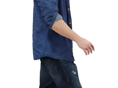 Leo Posed 002