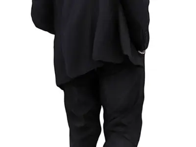 Tyrone Posed 006
