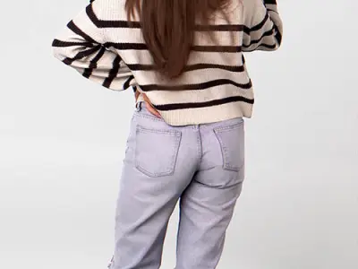 Posed 00150 04