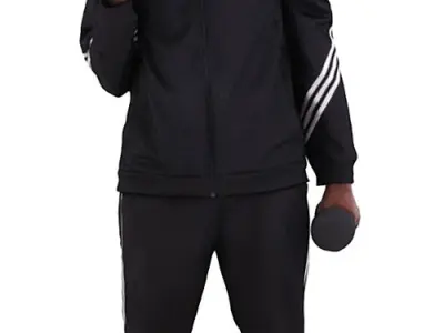 Tyrone Posed 018
