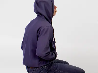 Posed 00121 34