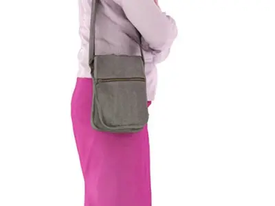 Caren Posed 020
