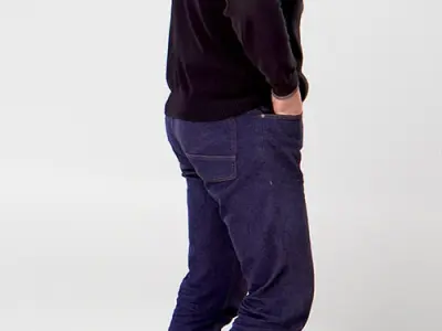 Posed 00119 03