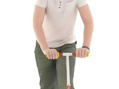 Noah Posed 009