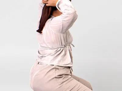 Posed Plus 00019 30